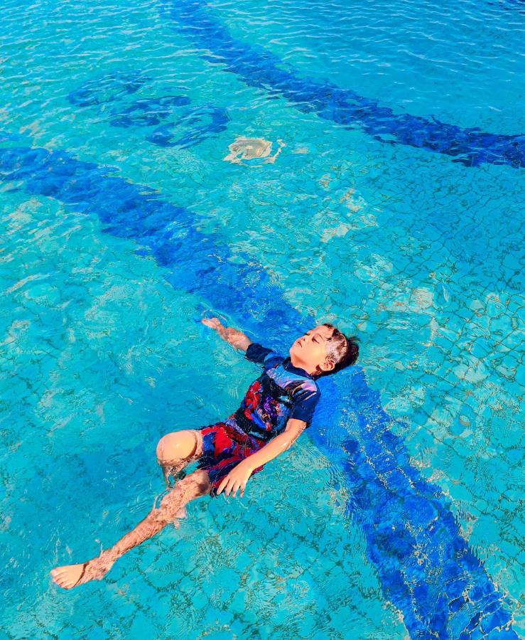 Novotel Balikpapan מראה חיצוני תמונה