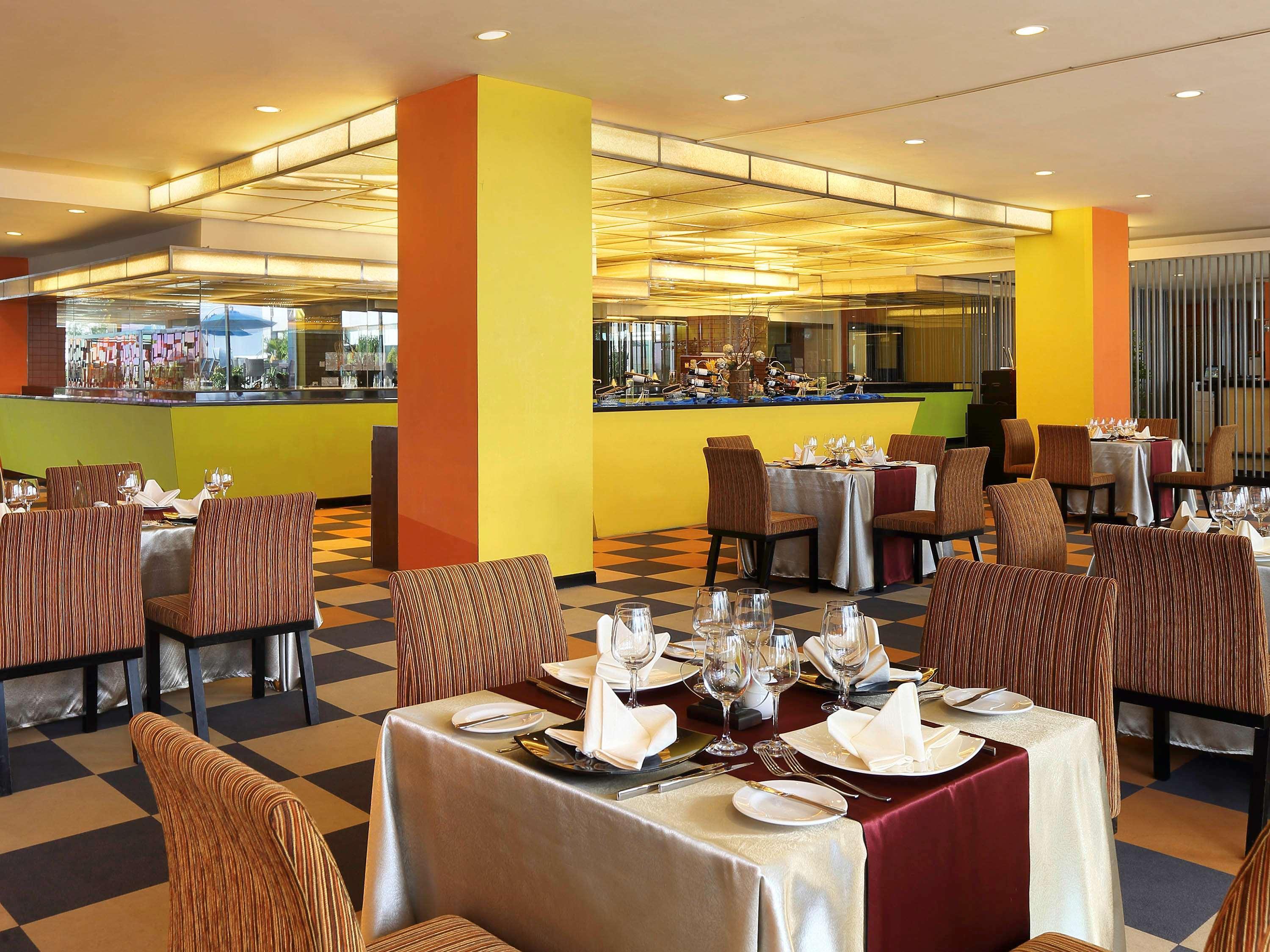 Novotel Balikpapan מראה חיצוני תמונה