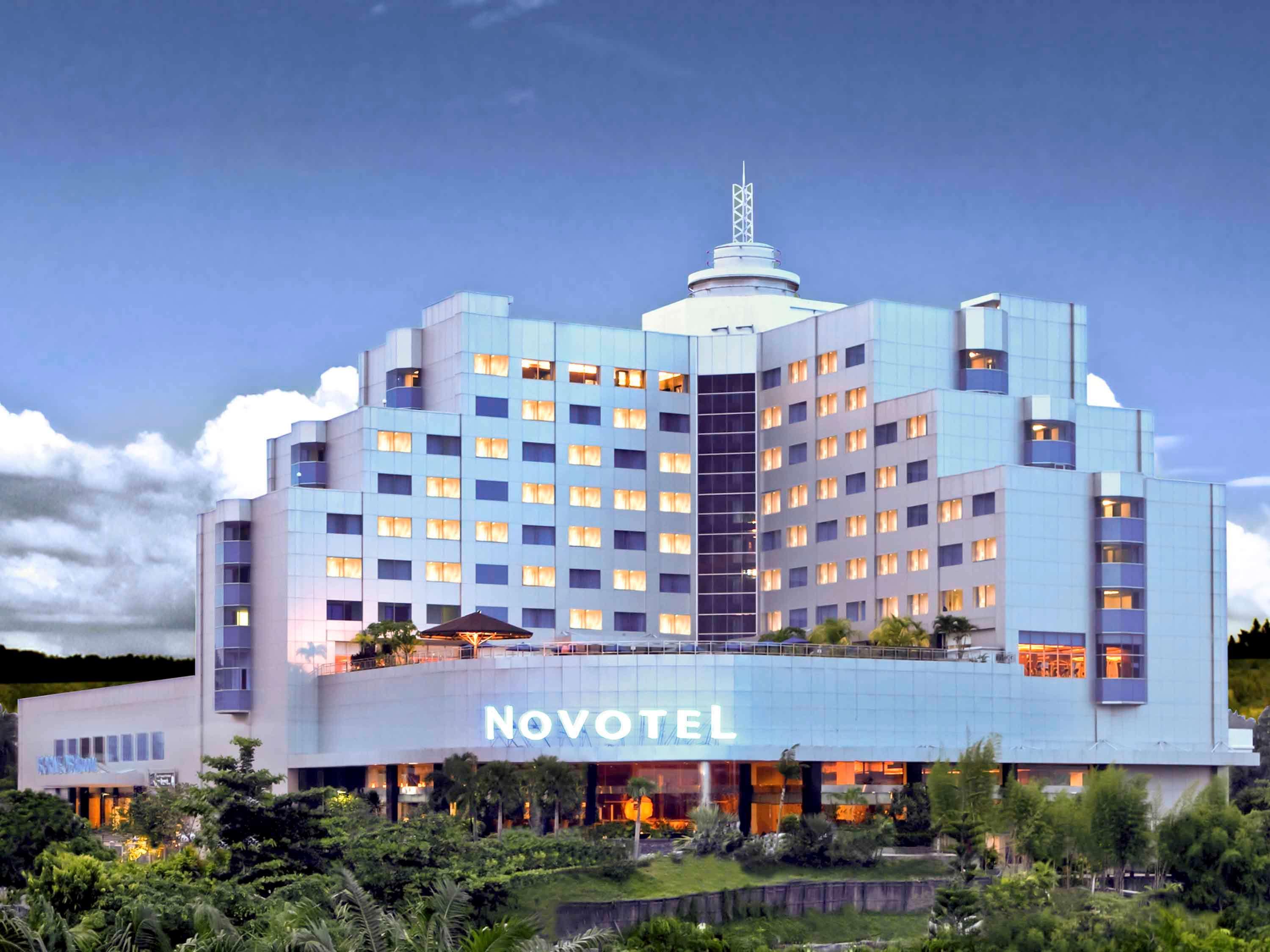 Novotel Balikpapan מראה חיצוני תמונה