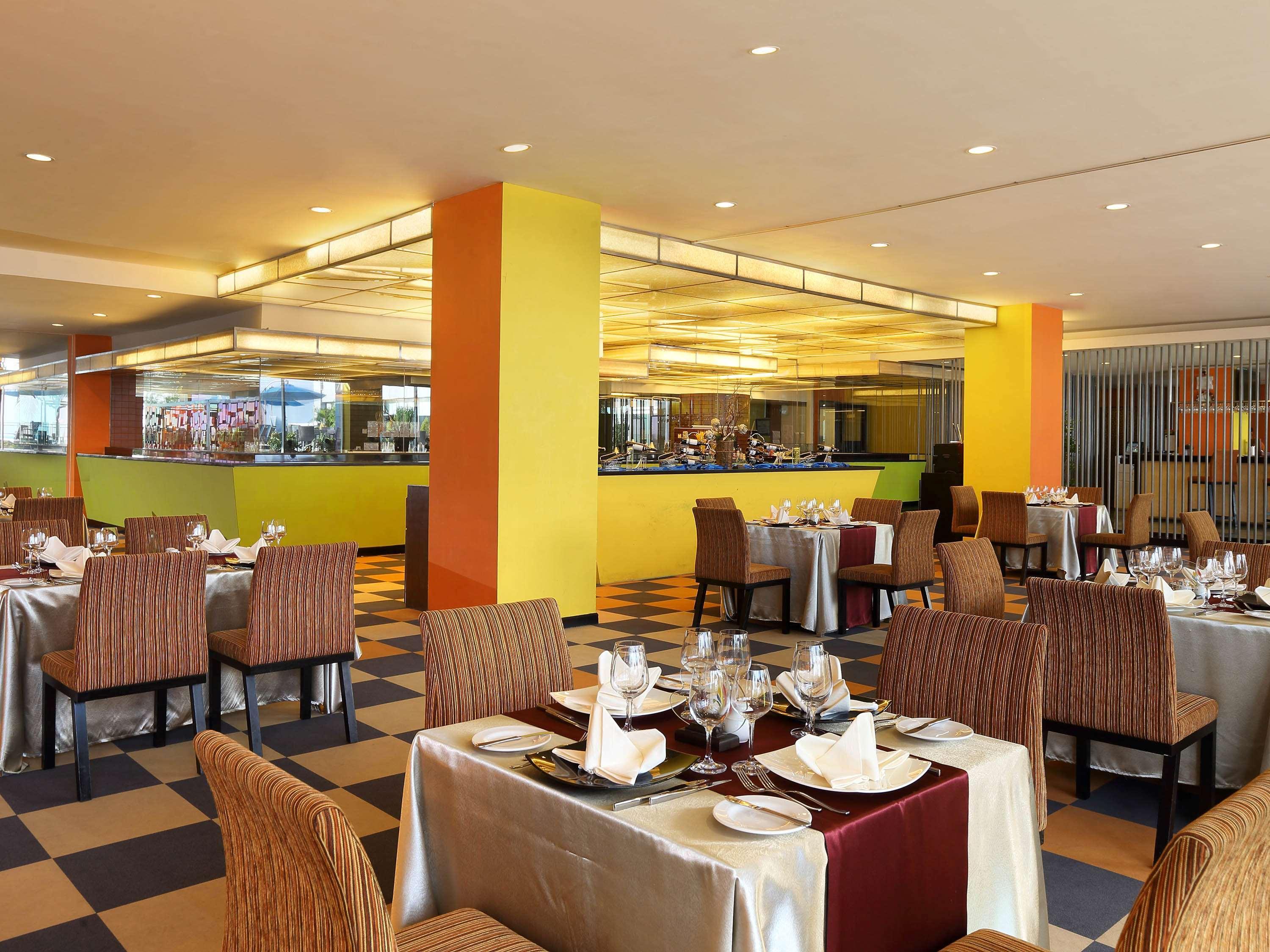 Novotel Balikpapan מראה חיצוני תמונה