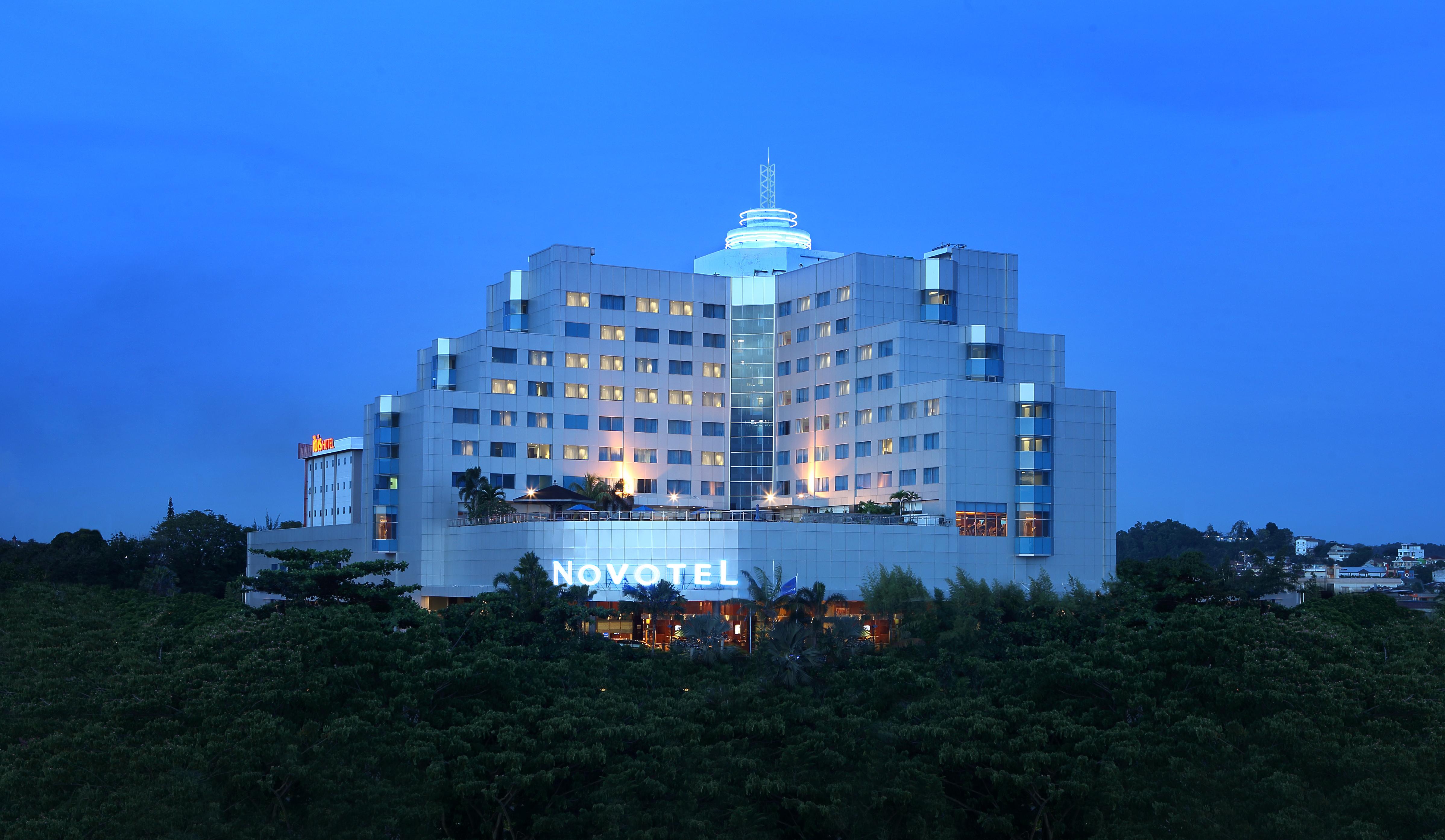 Novotel Balikpapan מראה חיצוני תמונה