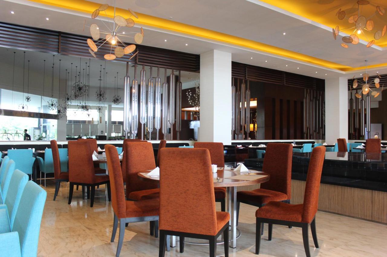 Novotel Balikpapan מראה חיצוני תמונה