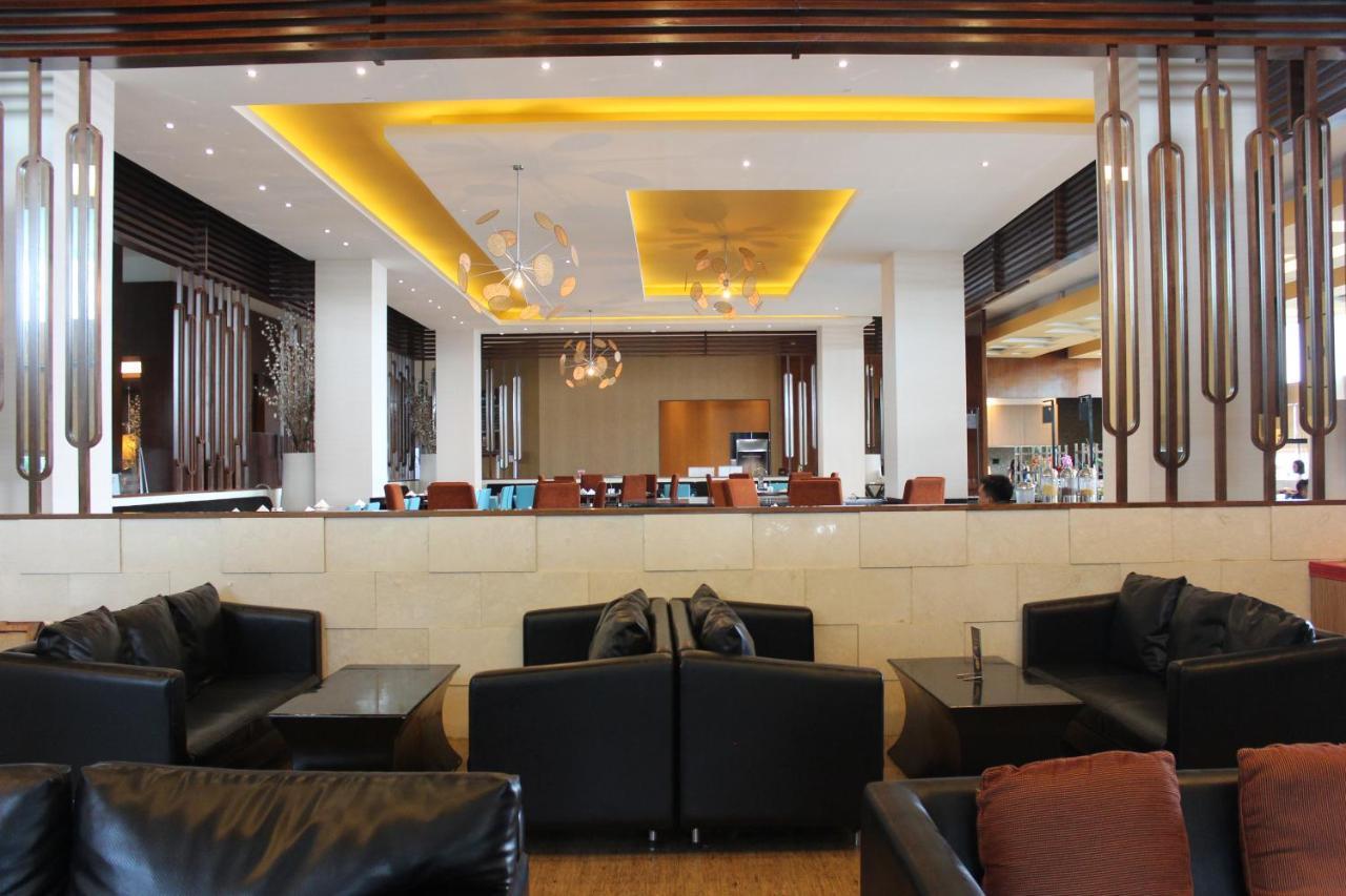 Novotel Balikpapan מראה חיצוני תמונה