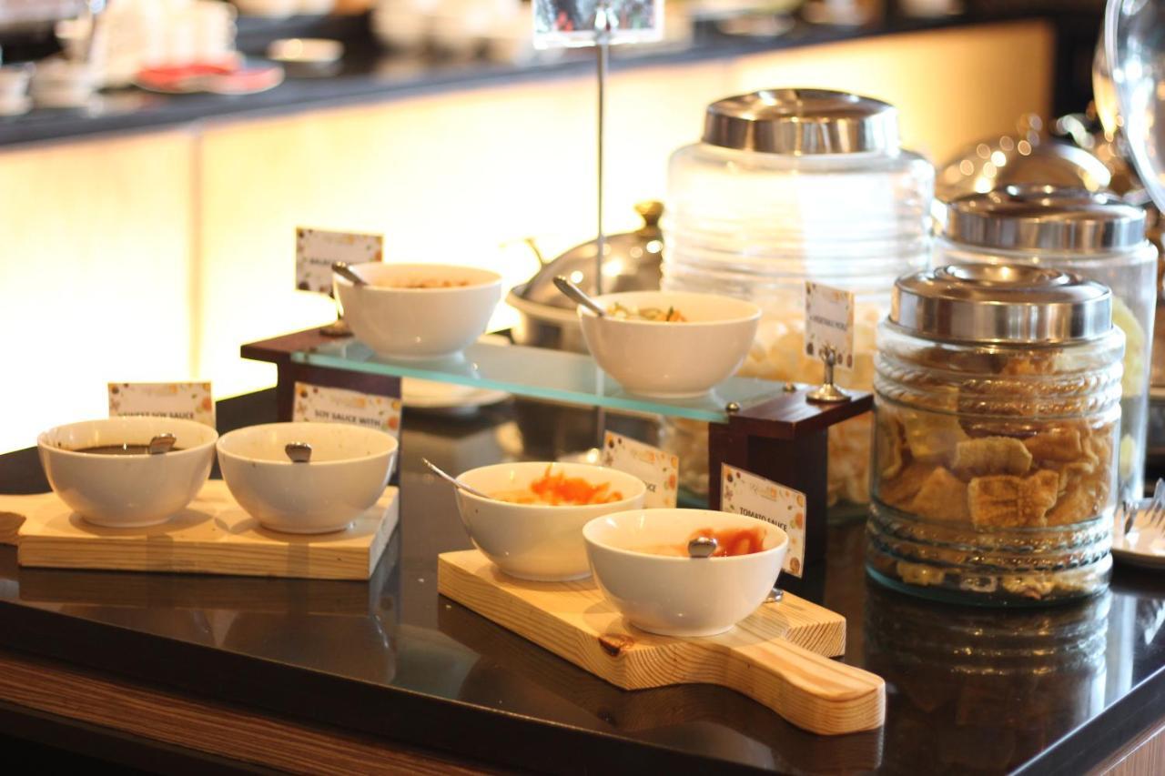 Novotel Balikpapan מראה חיצוני תמונה