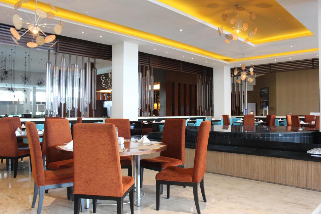 Novotel Balikpapan מראה חיצוני תמונה