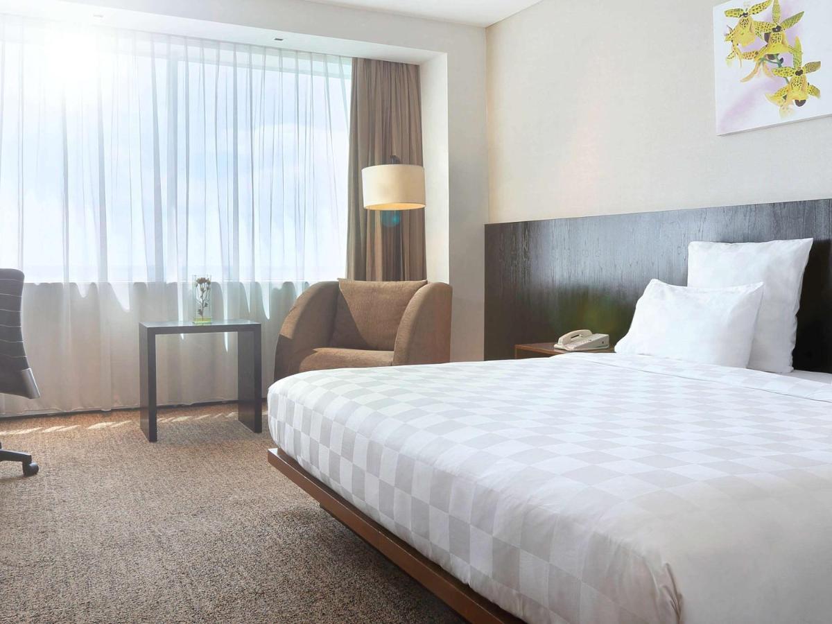 Novotel Balikpapan מראה חיצוני תמונה